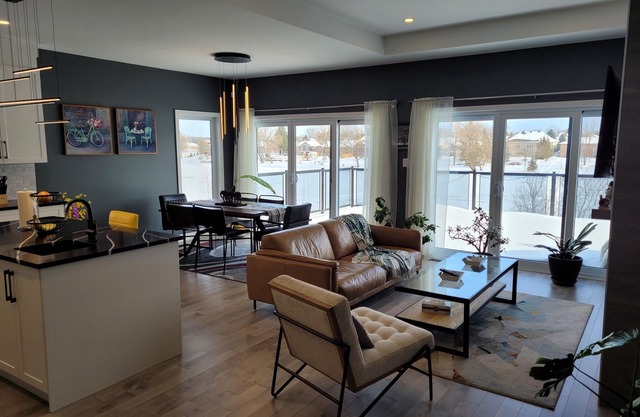 Waterfront Retreat - South Nation River