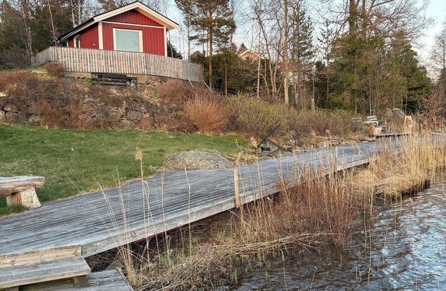 Waterfront Guesthouse with Private Dock & Rowboat