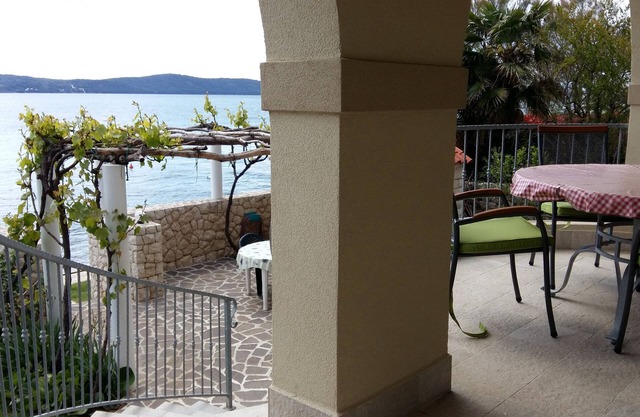 Waterfront Sea is your backyard
