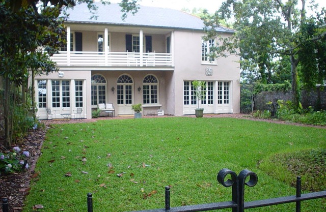 Waterfront Stay in a Historic Carriage House!