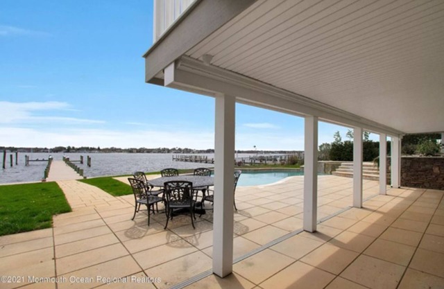 Waterfront Vacation Dream Home