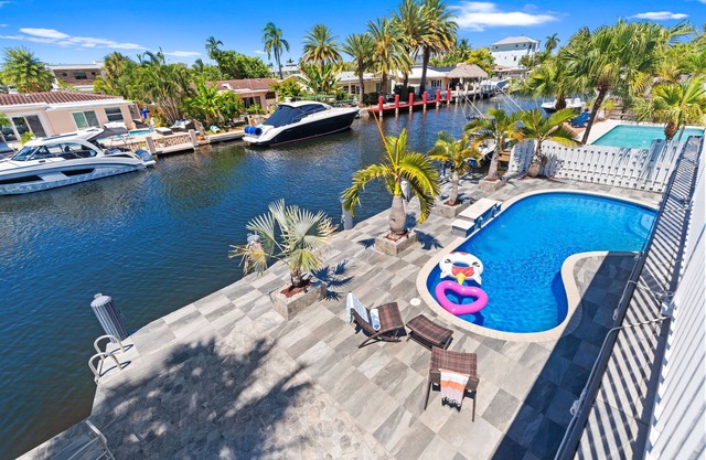 Waterfront w/Heated Pool! Managed by BNR Vacation Rentals
