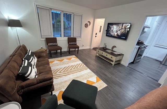 Weekend Getaway at Willowmac/4 beds/patio/firepit