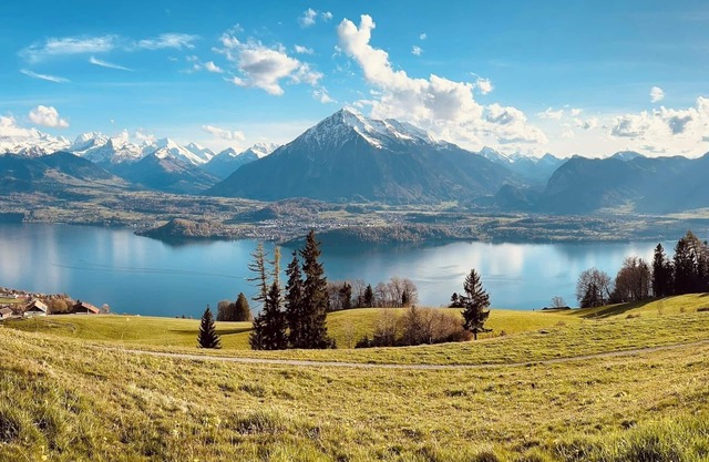 Welcome to Chalet Lake & Mountain View