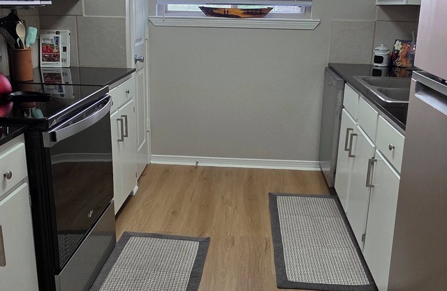 Welcome to the Little Crawfish - 2BR/1.5BA -SUPER CLEAN Condo in Gonzales LA
