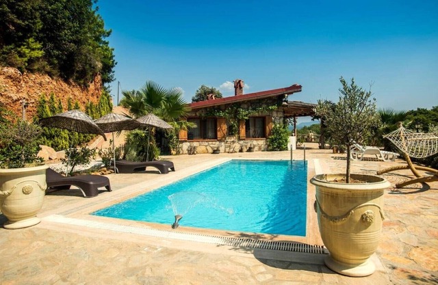 Welcome to Villa Valley
