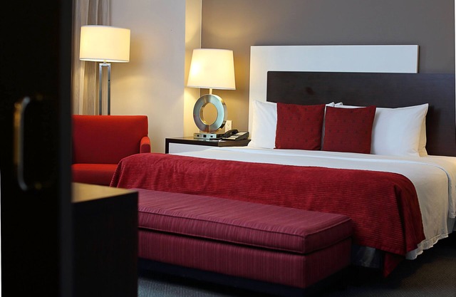 Welcome to Wyndham Albrook Mall Hotel - We Connect You To So Much In Panama City