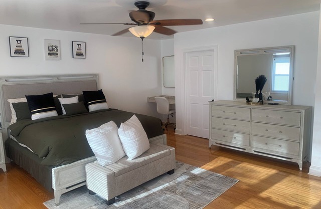 Welcome Traveling Nurses and Family’s to my3 bedroom 2 bathroom cozy home