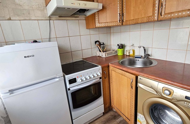 Welcoming 1-bedroom apartment in Liepāja with WiFi
