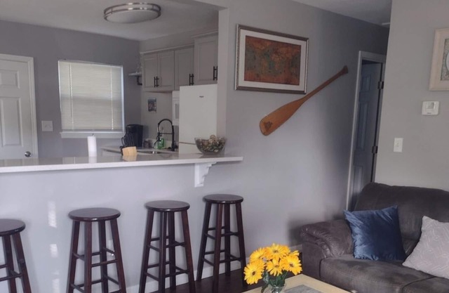 Welcoming home with everything you need in Cocoa - 2 bedrooms