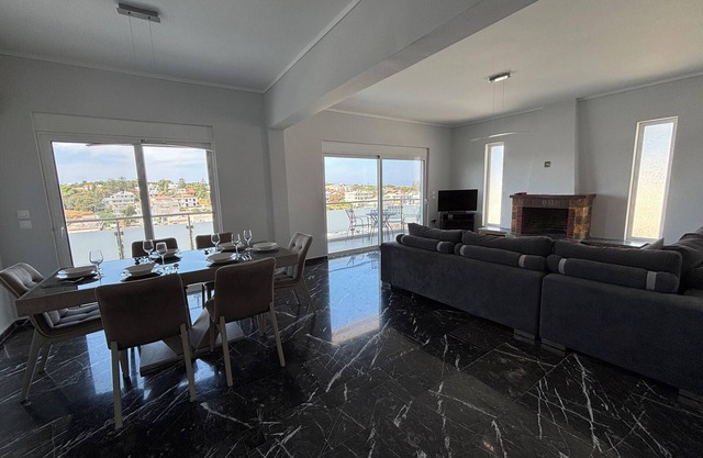 Well equipped and spacious flat with wide and uninterrupted views over Rhodes