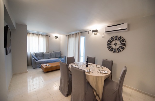 Well located 2BR apartment in Lefkada