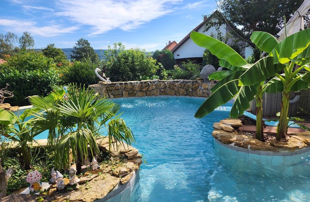 Wellness Chalet with Hot tub and Pool