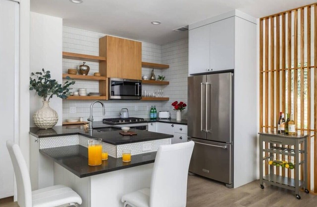 West Lake, Kitchen, Private - The Gem - Portoro