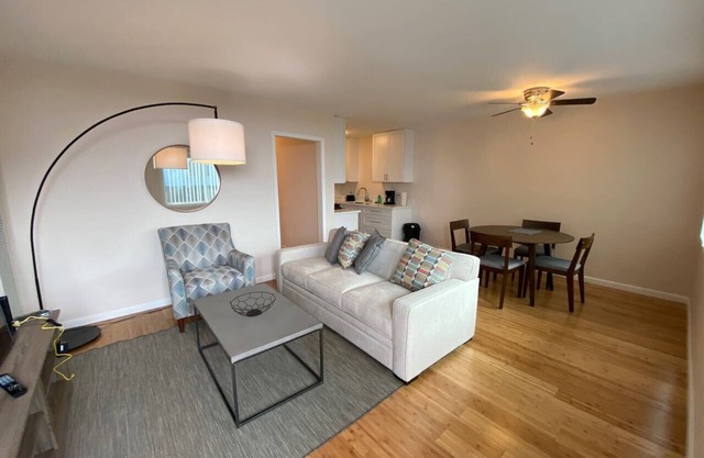 Westside turnkey 1 bd apt #4