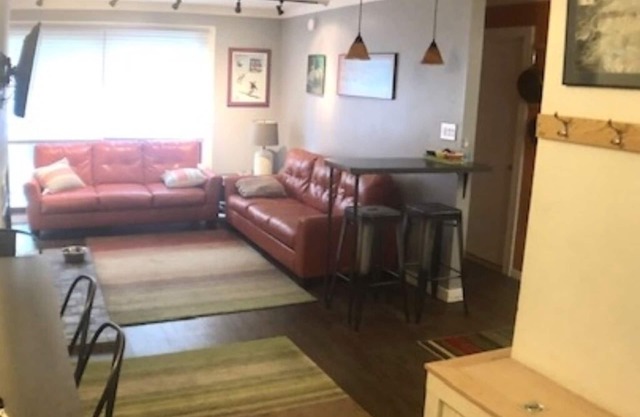 Whiffletree D-6 Oversized 2BR 2Bath Condominium