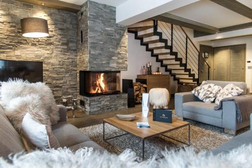 Whistler Lodge by Alpine Resorts