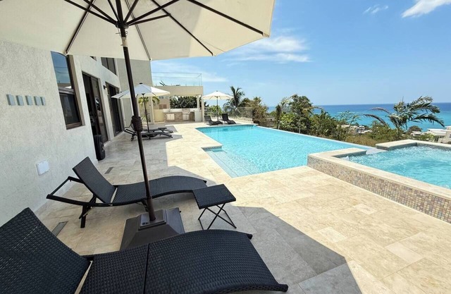 White Sky Beach Villas