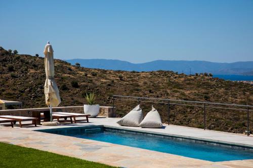White Stone Villa