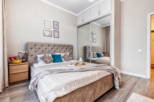 WhiteHome in ACi