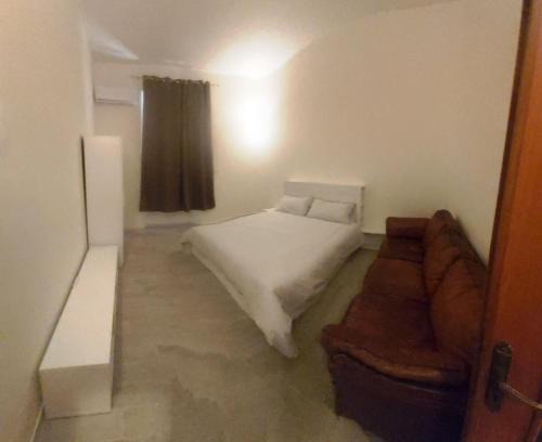 WHOLE HOLIDAY HOME APARTMENT LOVELY CIVITAVECCHIA da PAMINO & PRISCILLA