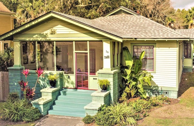 “Wicked Easy” walk downtown - Enjoy 6 rms one house living - 16 Carrera St