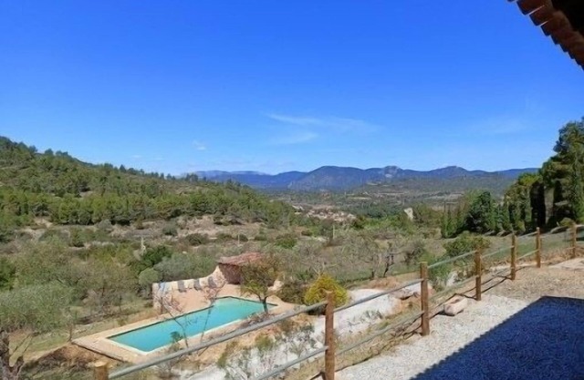 Wild and authentic villa