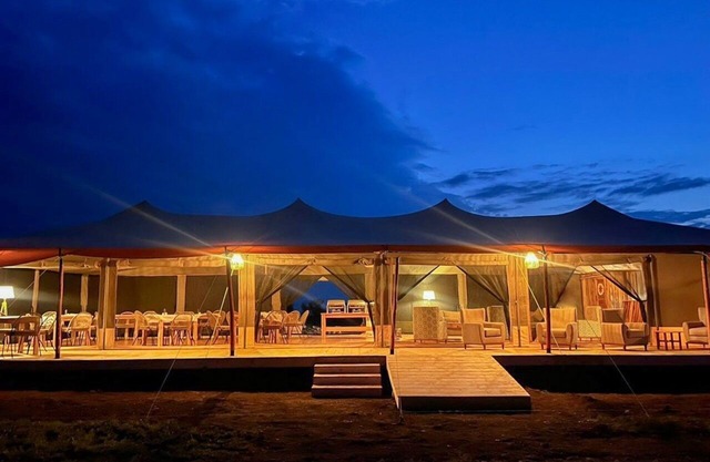 Wildlux Serengeti Camp