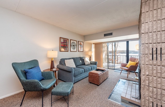 Will O' The Wisp: 208B One Bedroom/One Bath