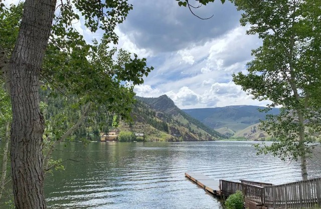Williams Lake Resort