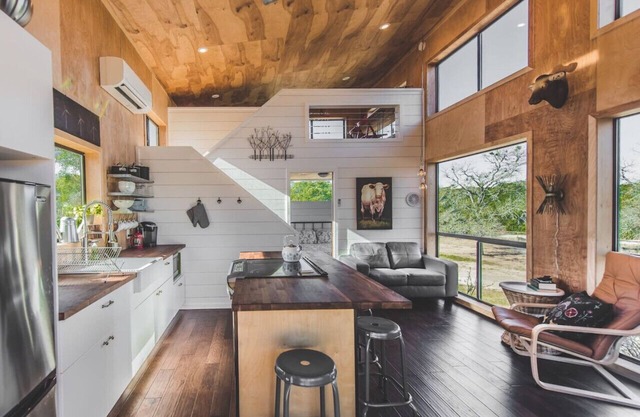 windows cabin 1 · ↞Modern Hill Country Tiny Cabin 1 w/Loft & Light↠
