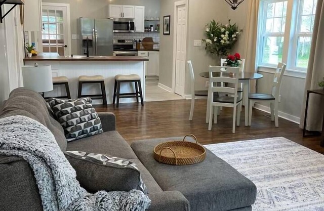 *Winfield's Premier Extended Stay* 2Bed~Luxury!