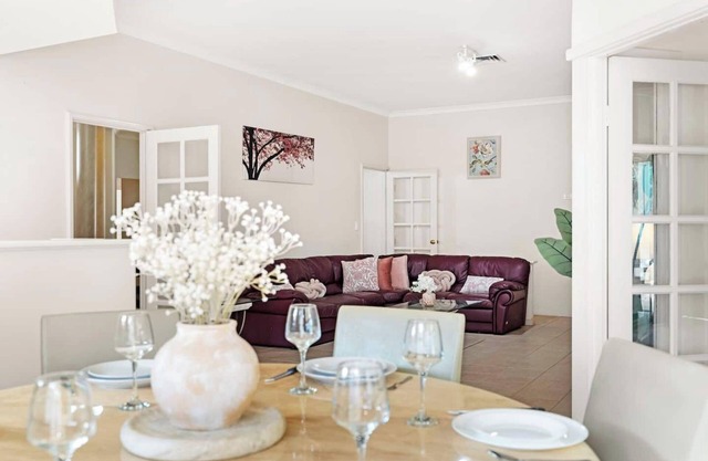 Winthrop Mansion - 5 Bed, 3 Bath, Pool Table, BBQ