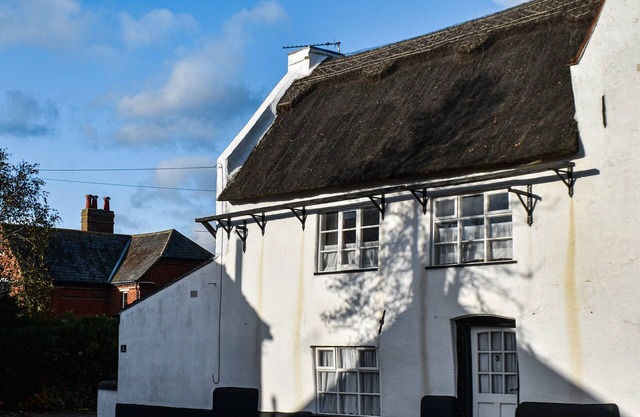 With the amazing Norfolk Broads on the doorstep, is the perfect holiday home in which to relax and e