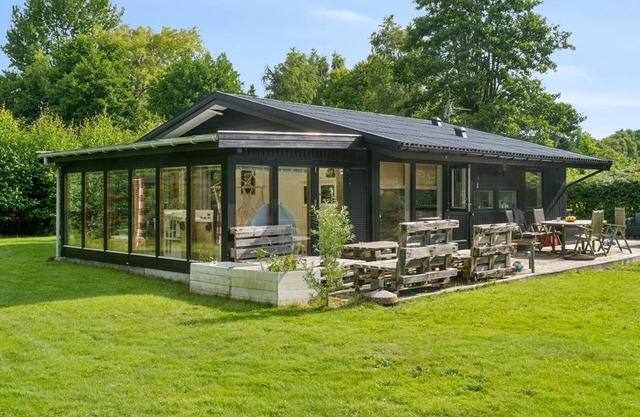 "Withger" - 1.6km from the sea by Interhome