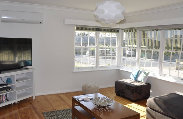 Witton Bluff Cottage
