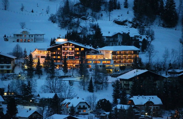 Wohlfühl & Genusshotel Felsenhof