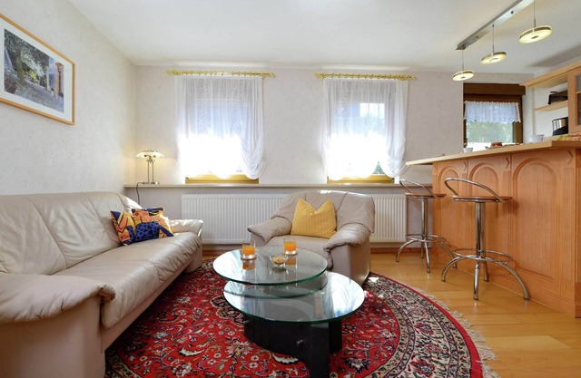 Wohnung mit Garten in Eimelrod