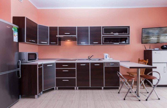 Wojska Polskiego 8C | Dark Pink Studio | Center