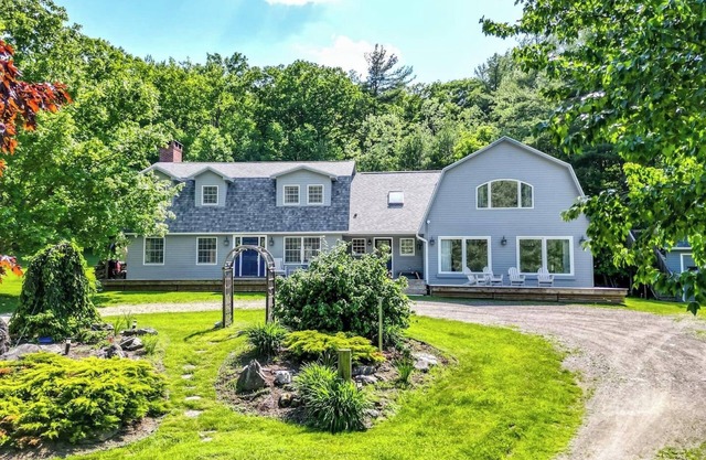 Wolf Hill Acres: A Charming & Modern Country Home