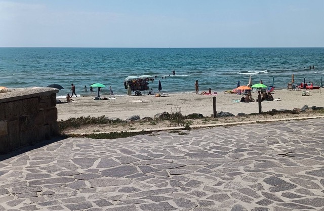 WONDERFUL APARTMENT, COZY 2 MINUTES FROM THE SEA AND DOWNTOWN