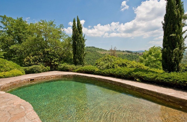 Wonderful private villa for 12 people with A/C, WIFI, private pool, TV, patio and panoramic view