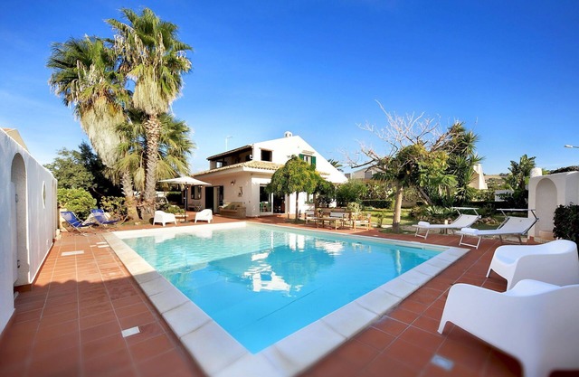 Wonderful private villa for 7 guests with private pool, A/C, WIFI and TV