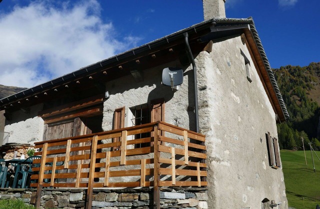 Wonderful private villa for 5 guests with WIFI, TV, pets allowed and panoramic view