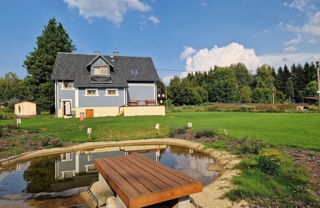 Wonderful private villa for 10 guests with WIFI, TV, terrace and parking