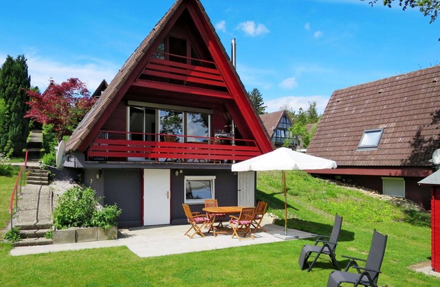 Wonderful private villa for 4 guests with WIFI, TV, terrace and pets allowed