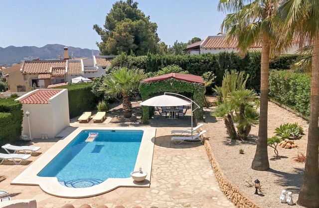 Wonderful private villa for 8 people with A/C, WIFI, private pool, TV, terrace and parking