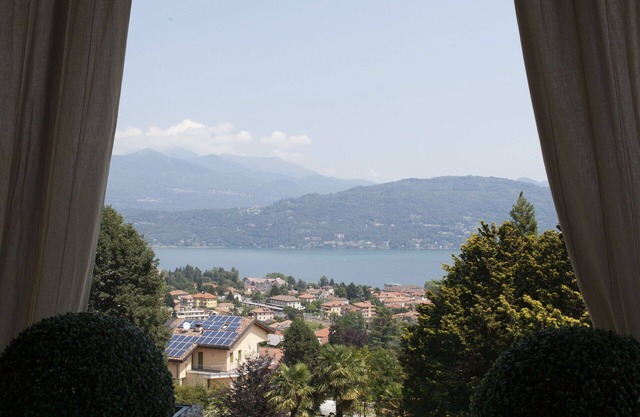 Wonderful private villa with WIFI, sauna, hot tub, private pool, A/C, TV, patio and panoramic view
