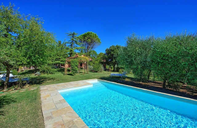 Wonderful private villa with private pool, WIFI, TV, patio, panoramic view, close to San Gimignano