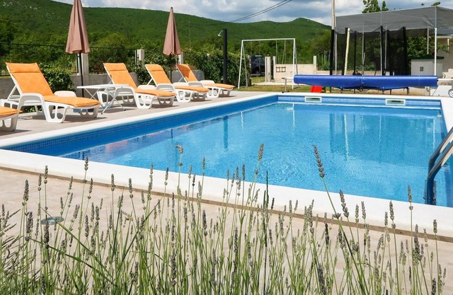 Wonderful private villa with private pool, WIFI, A/C, TV, terrace, pets allowed and parking